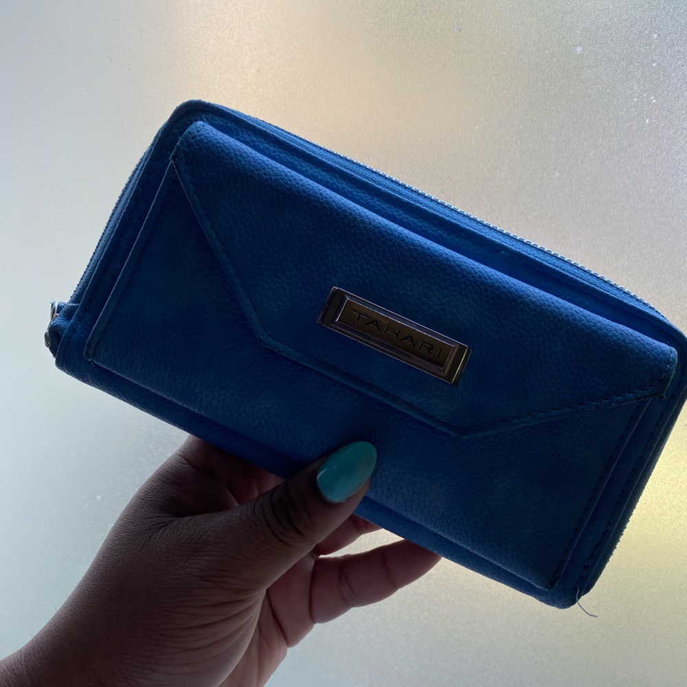 Blue Tahari Wallet